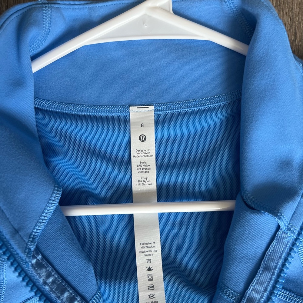 Lululemon Define Jacket in Blue Nile - Picture 3 of 5